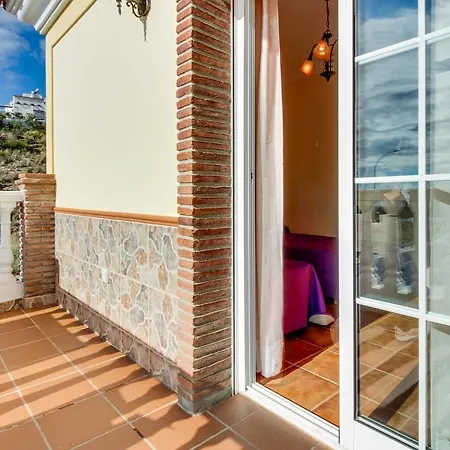 Mirto Villa *
